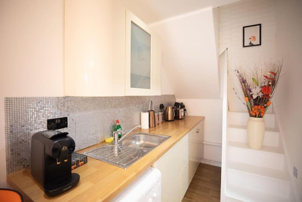 Cozy Studio In Central London Exterior photo